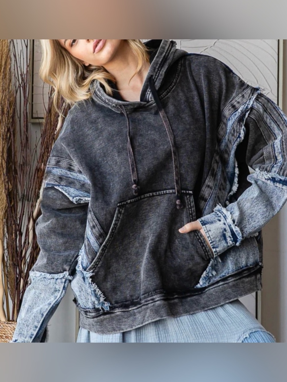 Oli & Hali Washed Black Mixed-Media Hoodie Sweater Size S